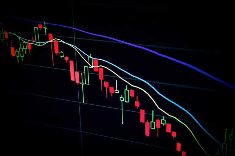 value vs growth stocks investing Value vs. Growth Stocks: Understanding the Key Differences